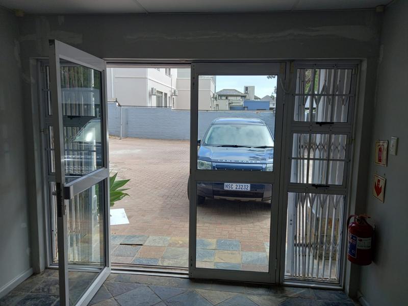 To Let commercial Property for Rent in Mill Park Eastern Cape